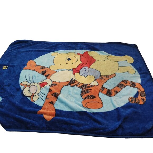 Disney Winnie The Pooh & Tigger Blanket - Cozy & Soft Mink Blanket - Picture 3 of 7